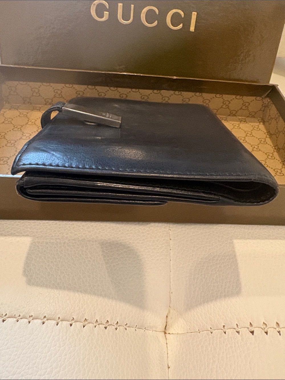 Authentic Gucci Black Soft Leather Wallet with Silver Tab and Box - Picture 3 of 11